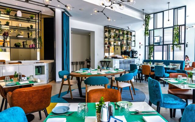 Ibis Styles Dubai Deira