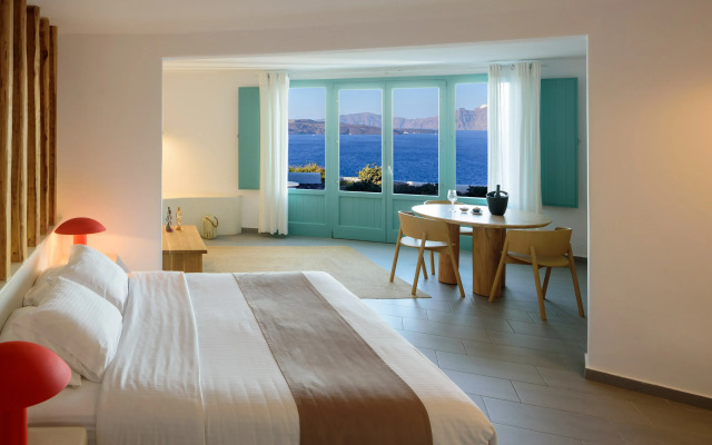 Neptune Luxury Spa Suites