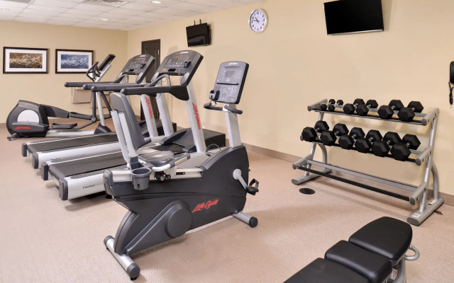 Staybridge Suites Rochester - Commerce Dr NW by IHG