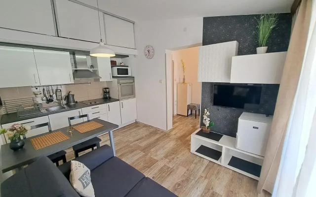 Sweet Home Lustig
