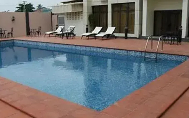 Pearl Court Residence & Hotels