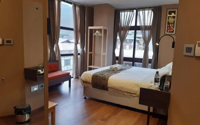 Nirvana Inn