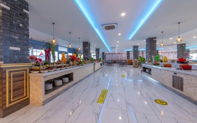 Lavia Hotels Lara