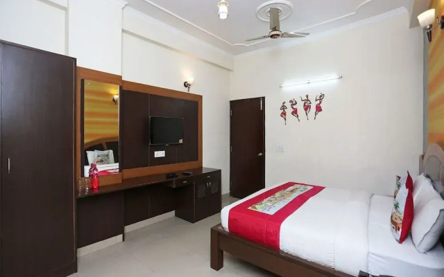 OYO 9068 Hotel Green View