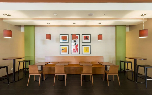 Courtyard by Marriott Ciudad del Carmen Campeche