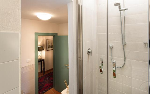 Casa Baino in Lucca With 2 Bedrooms and 1 Bathrooms