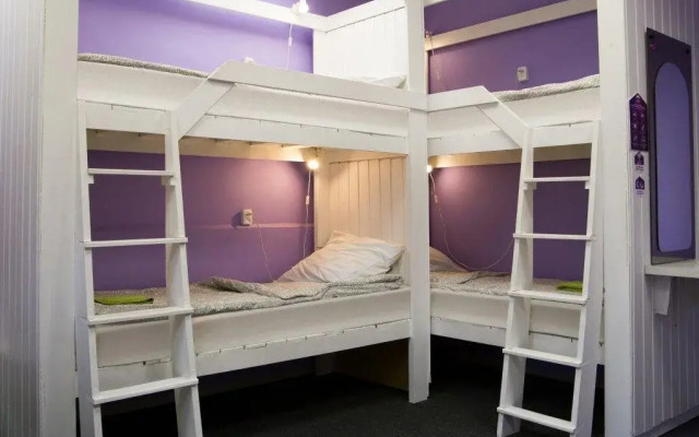 Bed and Breakfast на Пушкина