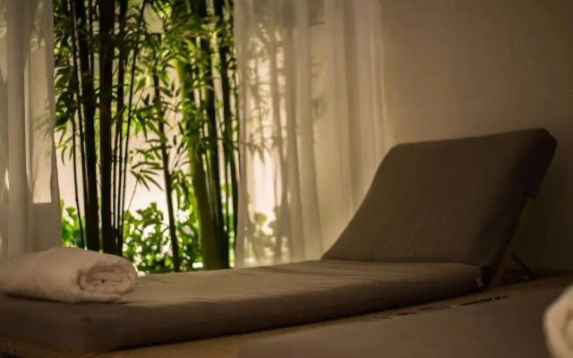 Hôtel b design & Spa