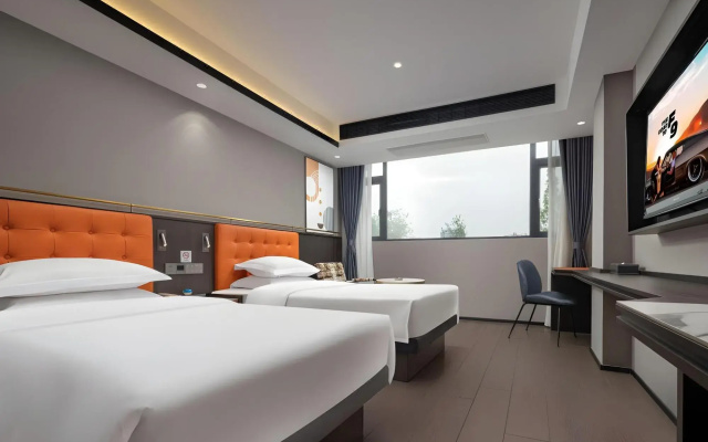 Chengdu Xinyijia Hotel