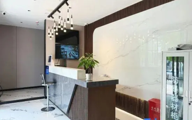 Beijing Rufeng Hotel (China-Japan Friendship Hospital West District)