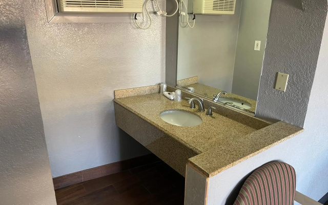 Sands Motel