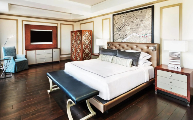 THE TENNESSEAN Hotel