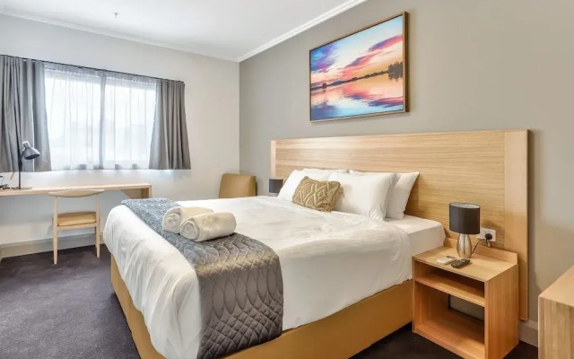 Meridian Hotel