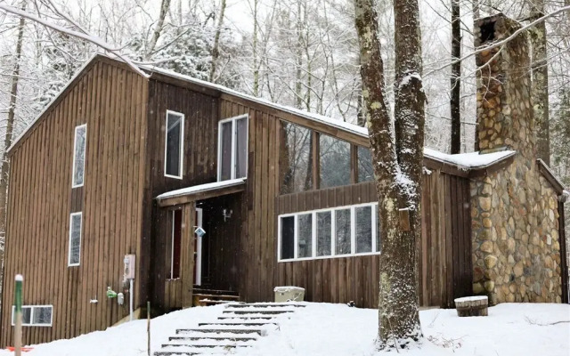 Four Bedroom Pet Friendly Vacation Home in Waterville Estates, NH! - Wb500e