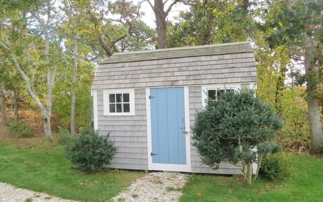 305 Ridgevale Road - Four Bedroom House