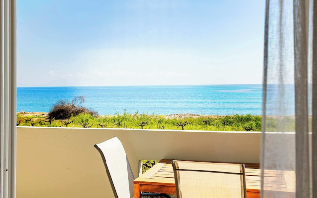 Beachfront Nest Memi Koroni-seaheaven House A1