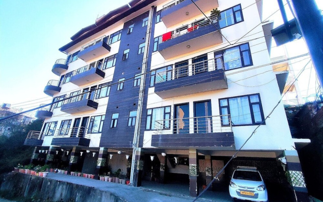 Uphill Courtyard on Hilltop 4 km Mall Road