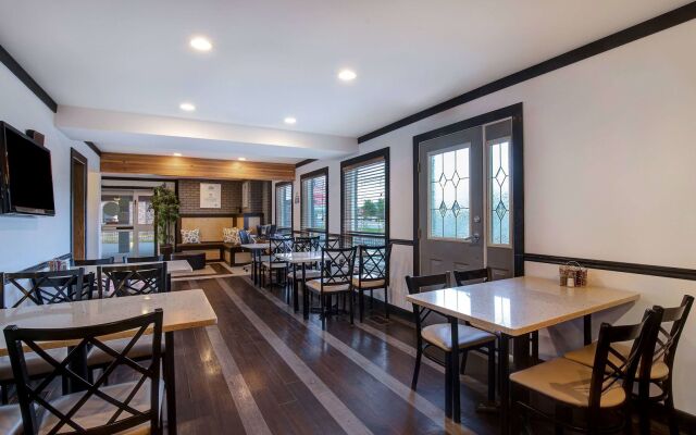 Days Inn by Wyndham Vernon