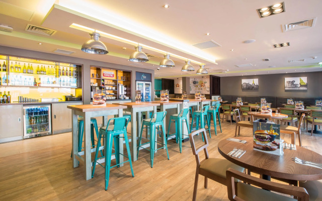 Premier Inn Lichfield City Centre