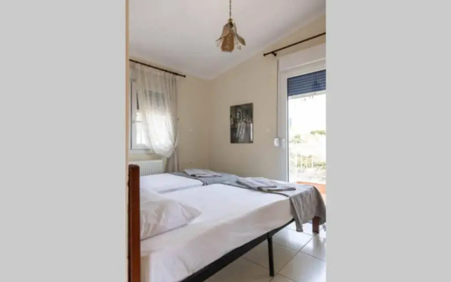 Port View House-Comfy Family Apartment-Panoramic View