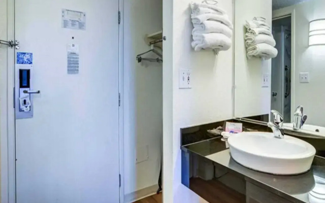 Motel 6 Greenwood Village, CO - Denver - South Tech Center