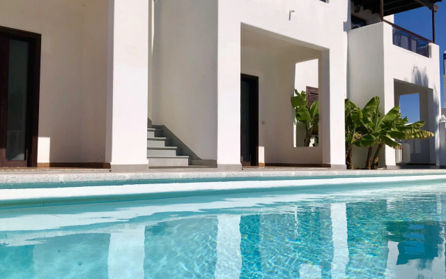 Apartamentos La Laguneta