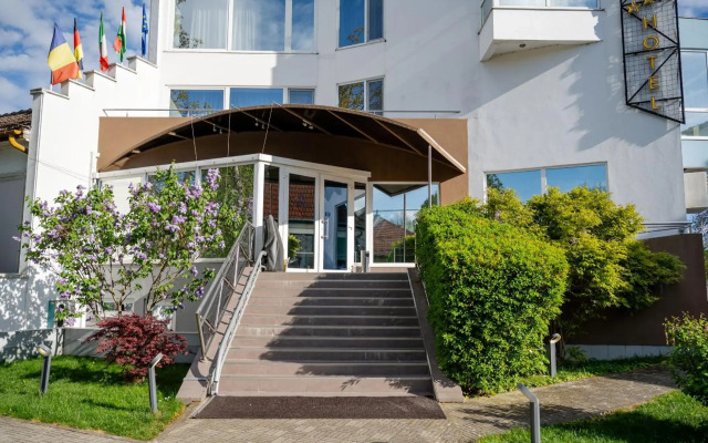President Hotel