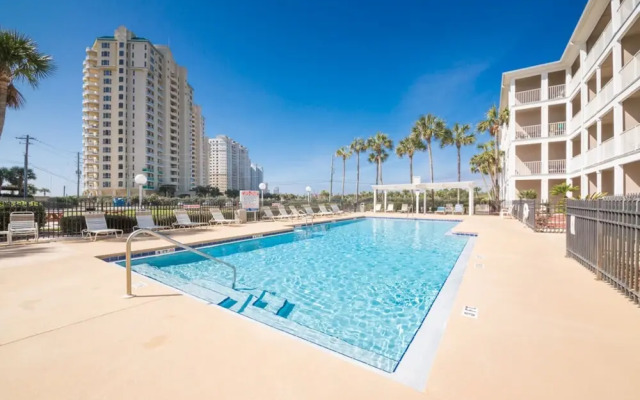 Grand Caribbean East & West W305