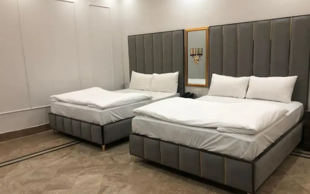 Hotel Five Season Lahore