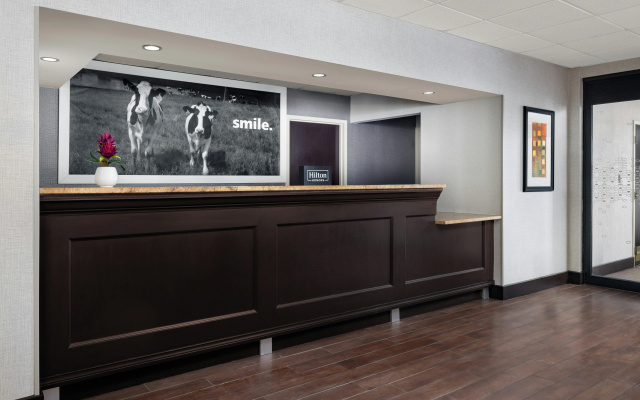 Hampton Inn Memphis-Walnut Grove/Baptist Hospital East