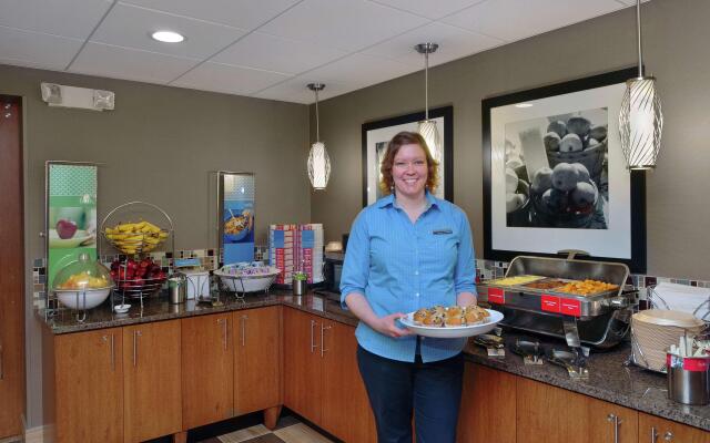 Hampton Inn Milwaukee/Brookfield