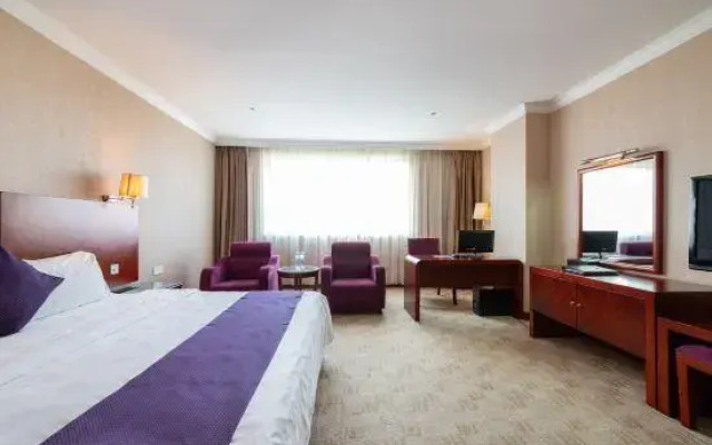 Pingnan Xiongsen International Hotel