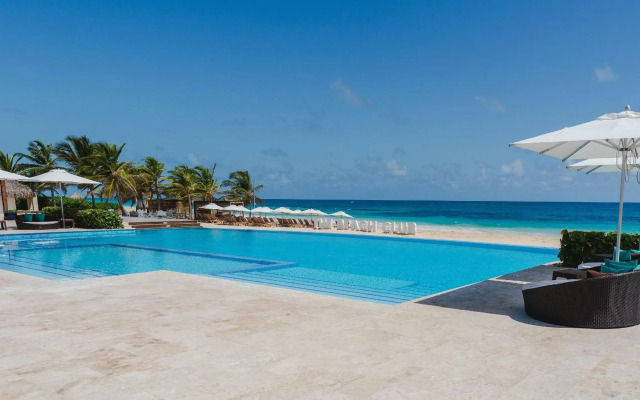 Relax Apto Pool And Golf View in Cana Pearl