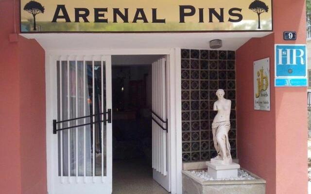Arenal Pins Hostal