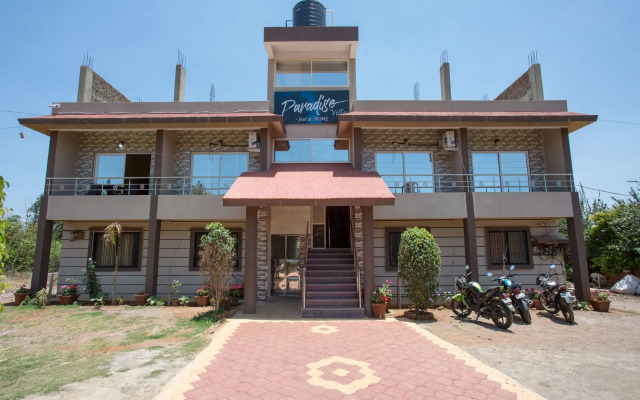 OYO 12936 Hotel Paradise