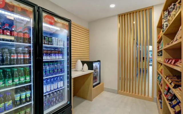 Holiday Inn Express & Suites Collingwood