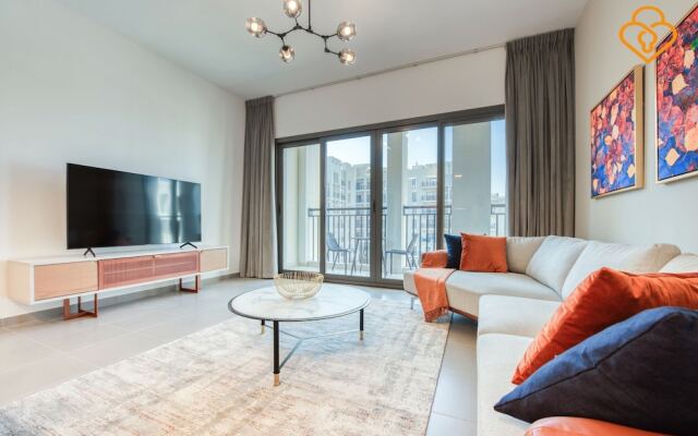 2 B/R Apt 425 Hayat Boulevard Townsquare