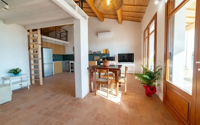Casa Tharros in Nurachi
