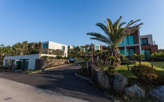Sun Village