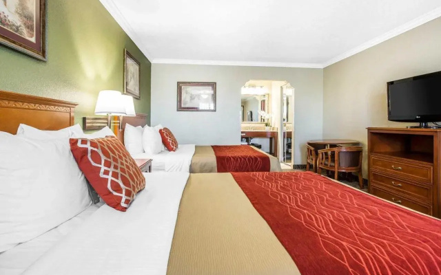 Comfort Inn At Irvine Spectrum