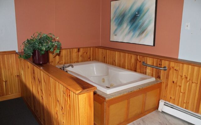 The Crest - Hampton Beach