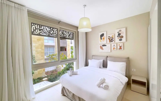 Xuru Stays I Roomy & Relaxed 1bdr @ Mangroovy Free Beach & Pool