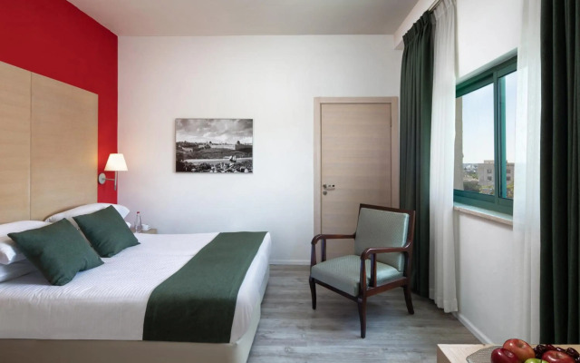 Legacy Hotel