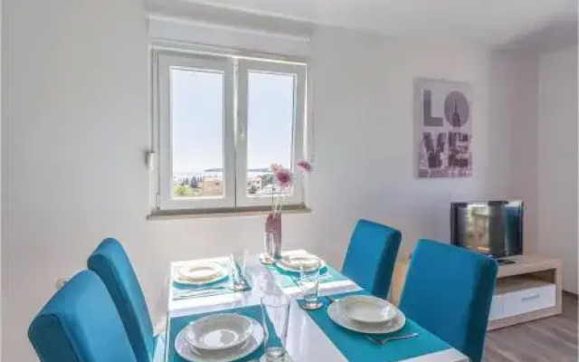 One-Bedroom Apartment in Fazana