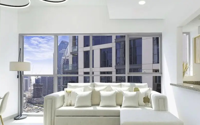 LUX  Executive Burj Khalifa View Suite