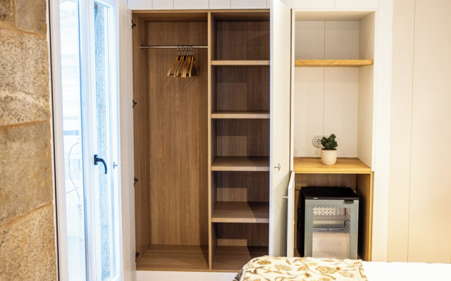 Do Bico Rooms