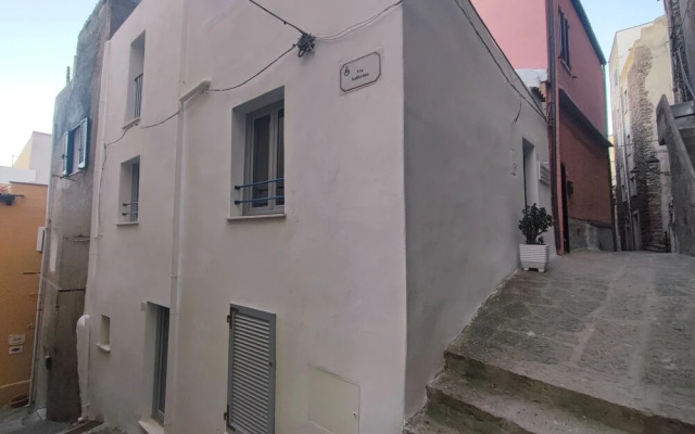 Room-l'appusentu in the Historical Cente