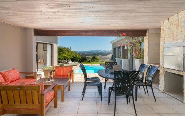 Pezula, Sunny tranquility