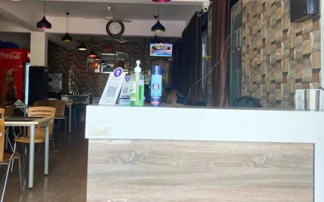 Beach Corner Inn