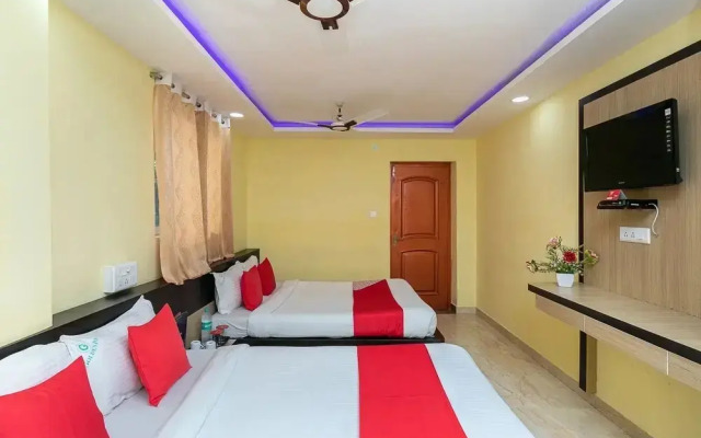 Golden Inn by OYO Rooms